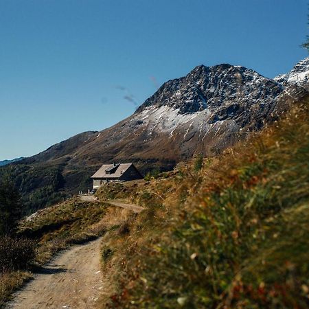 Casa Alpina Belvedere Poschiavo Exteriér fotografie